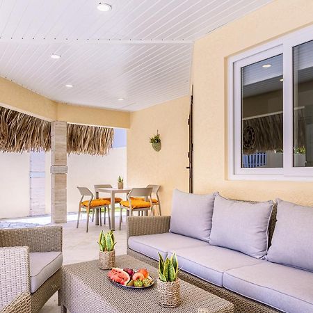 Ruby 15 Villa Palm Beach Exterior foto