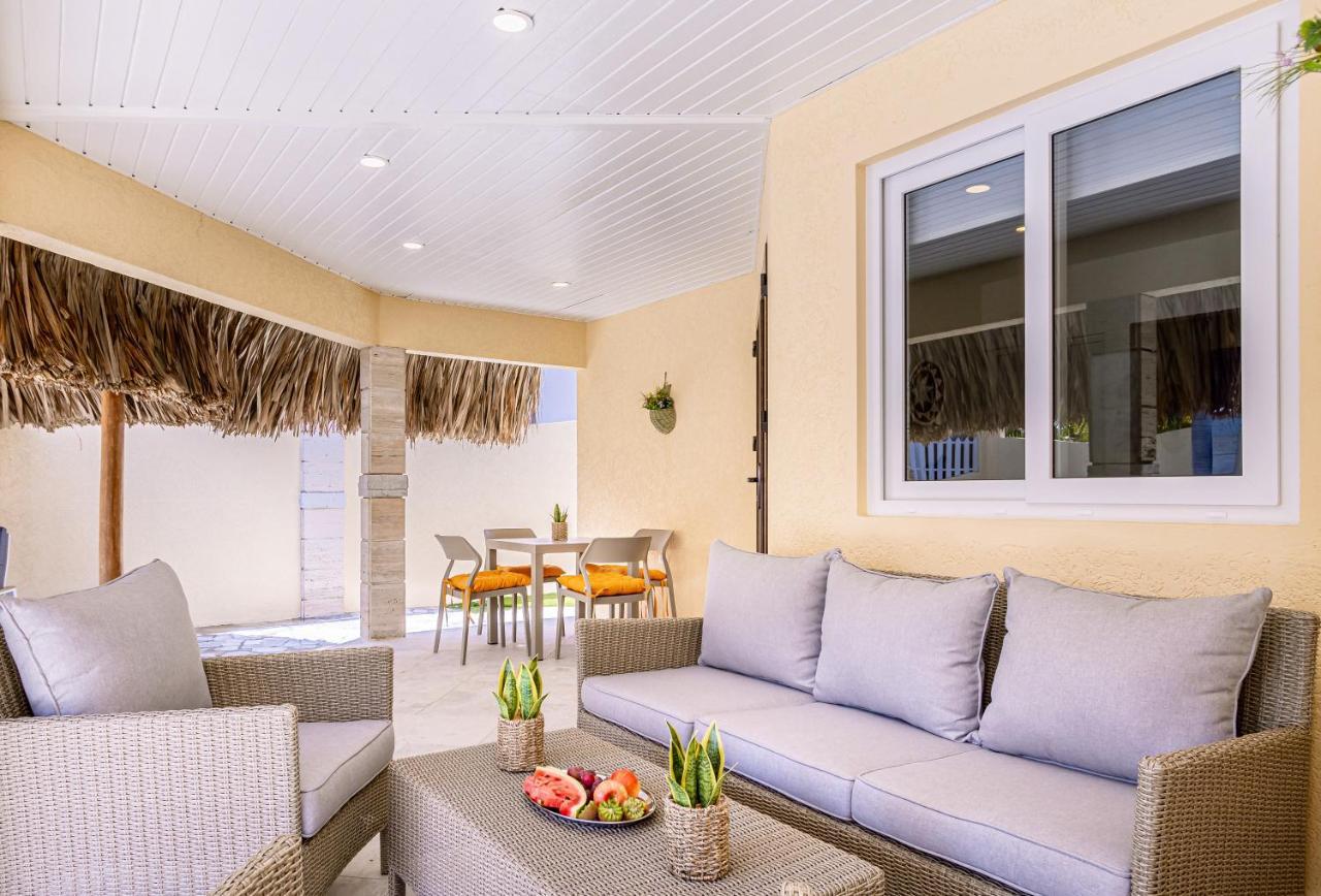 Ruby 15 Villa Palm Beach Exterior foto
