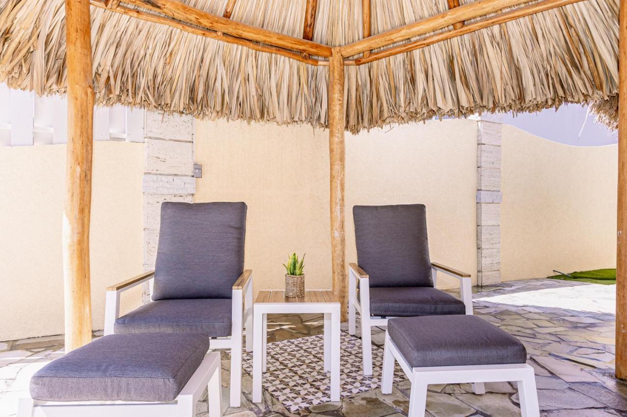 Ruby 15 Villa Palm Beach Exterior foto